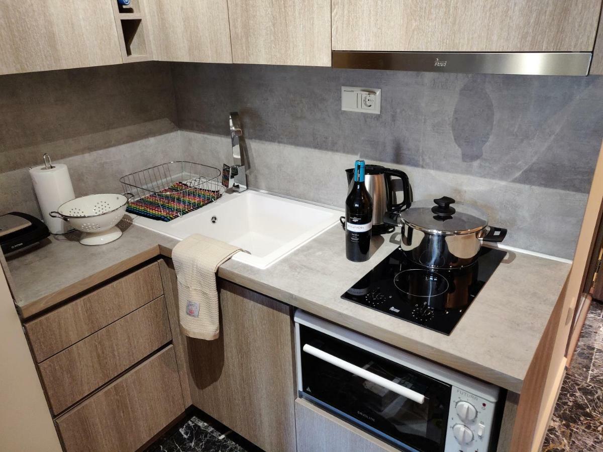 Agias Sofias Street Luxurious Studio سالونيك المظهر الخارجي الصورة