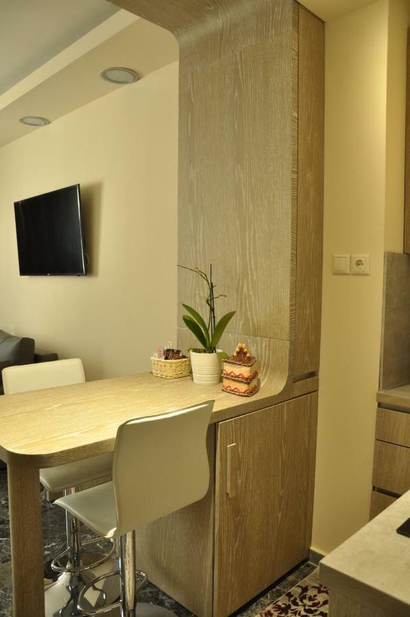 Agias Sofias Street Luxurious Studio سالونيك المظهر الخارجي الصورة