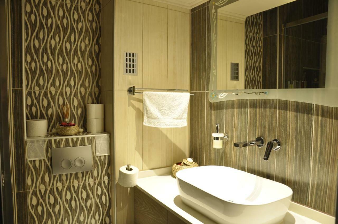 Agias Sofias Street Luxurious Studio سالونيك المظهر الخارجي الصورة